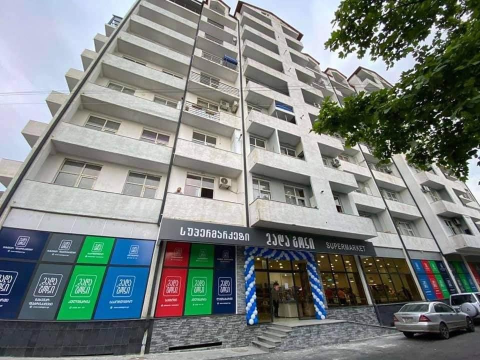 Happy Stay Hotel 쿠타이시 외부 사진